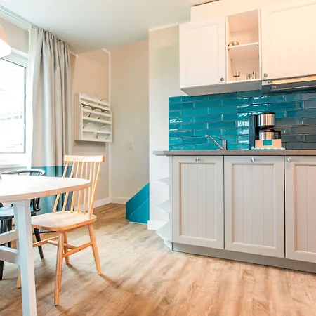 Beech Fleesensee Aparthotel 4*